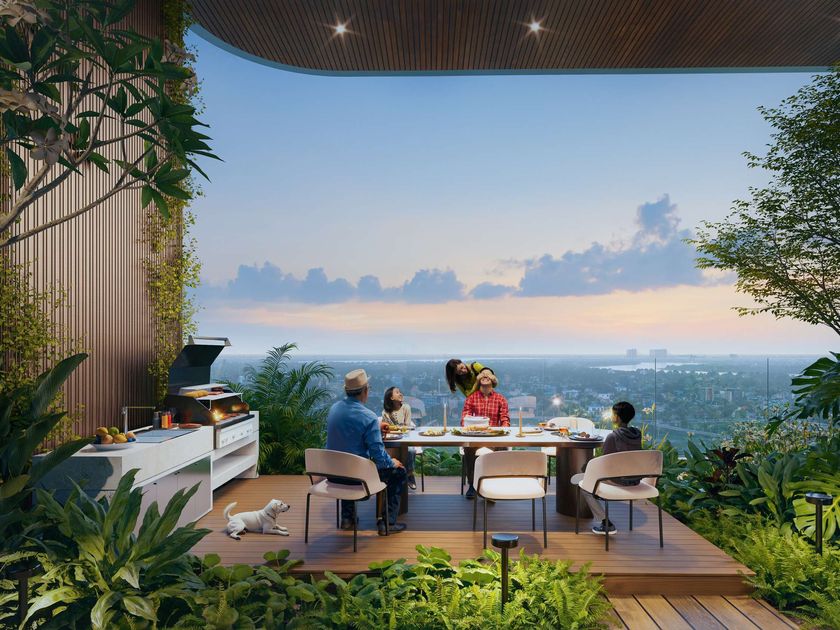 Khu tiệc nướng BBQ trên cao với bàn dài nhìn ra thành phố